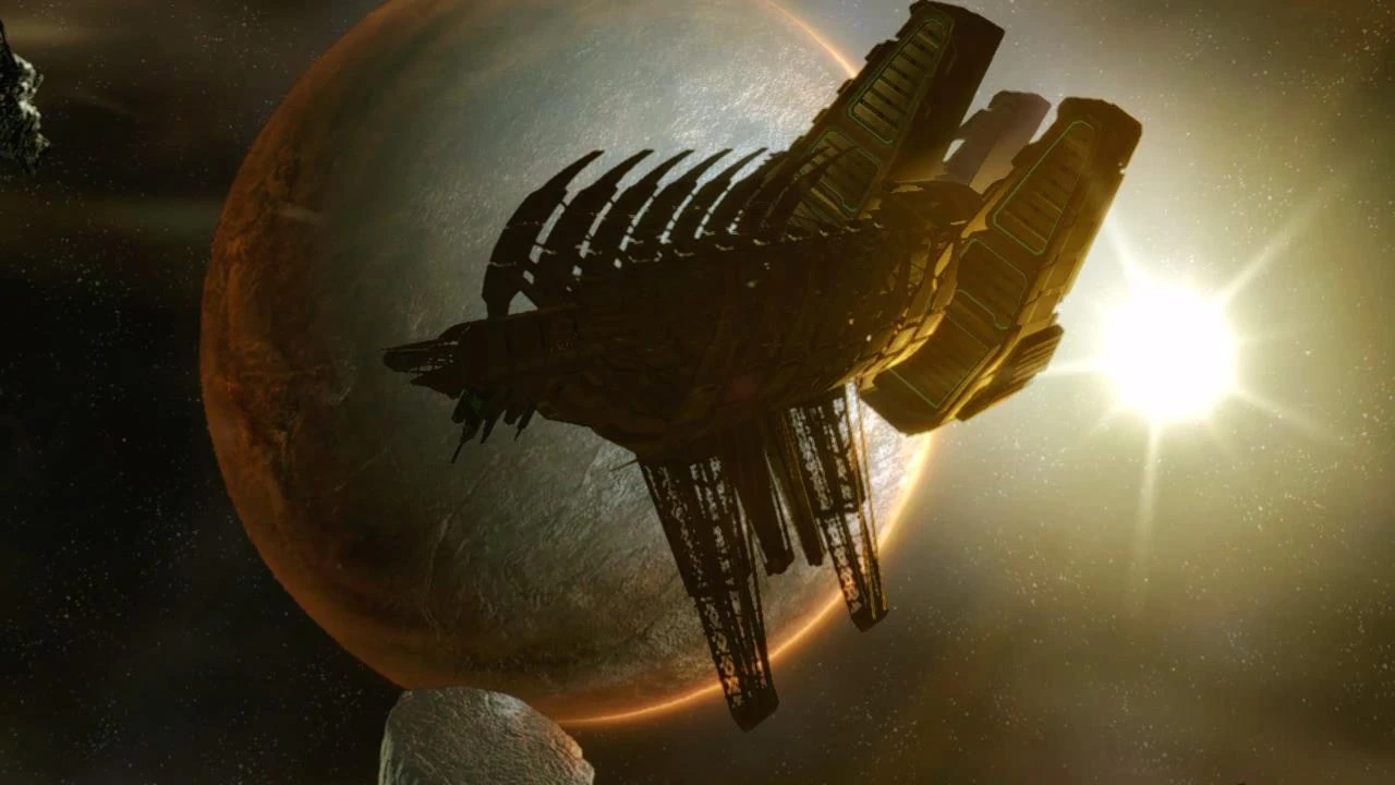 Nave USG Ishimura próxima a um planeta e iluminada pelo sol.